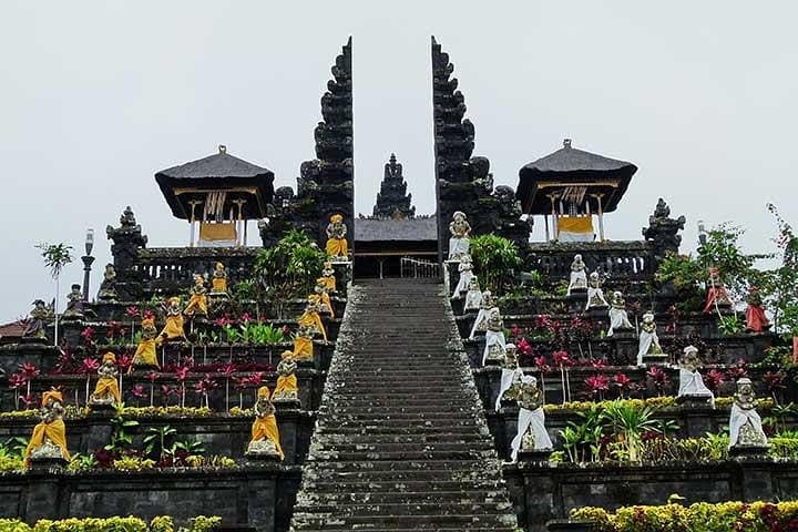 Private Chartered Car to Bali Temples With Kecak Fire Dance — photo 1 of 6