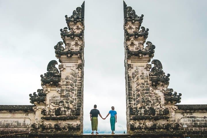 Lempuyang Temple Tour With Lunch and Pick Up — photo 1 of 12