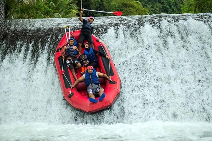 Bali Telagawaja Rafting Adventure — photo 1 of 5