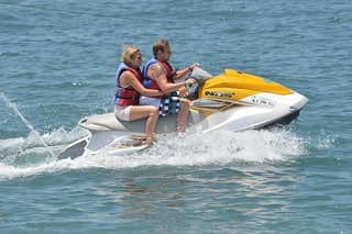 Explore Bali Watersports Activities in Nusa dua
