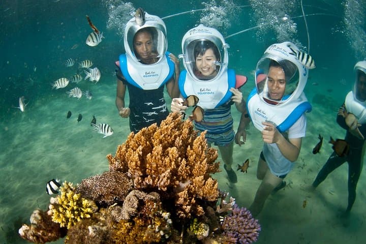 Aquanauts sea walk in Lembongan — photo 1 of 3