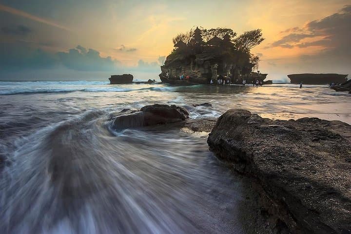 Ubud Tanah Lot Sunset Tours — photo 1 of 2