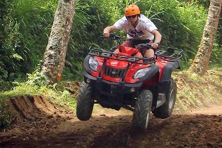 ATV Quad Bike — photo 1 of 8