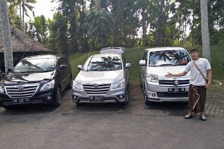 Bali Private Car Charter With English Speaking Driver To Ubud Area — photo 1 of 2