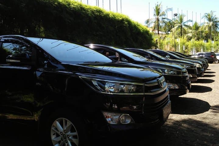 Private Bali Airport Arrival Transfer: Airport to Hotel (Arrival) — photo 1 of 7