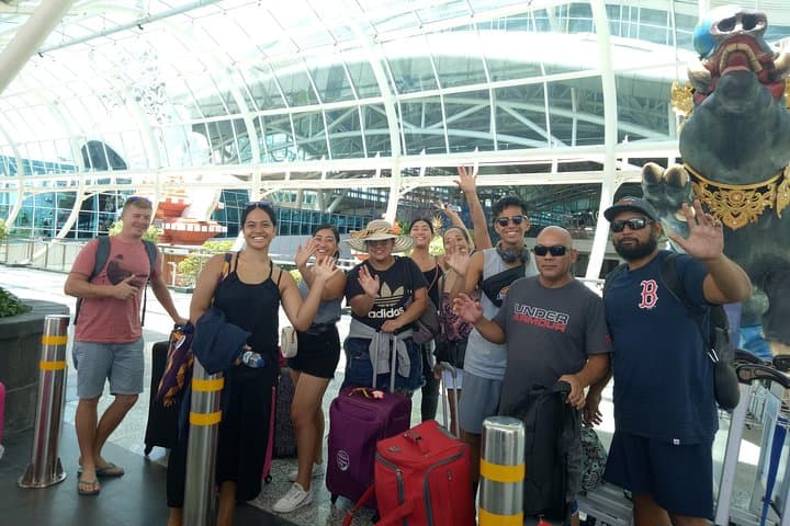 Private Departure Transfer: Ubud Area To Ngurah Rai International Airport — photo 1 of 9