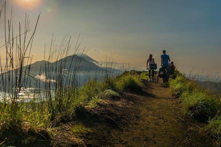 Mount Batur Sunrise Hike and Hidden Waterfall — photo 1 of 12