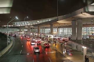 Hotel to Airport:Bali Departure Private Transfer (Night time)