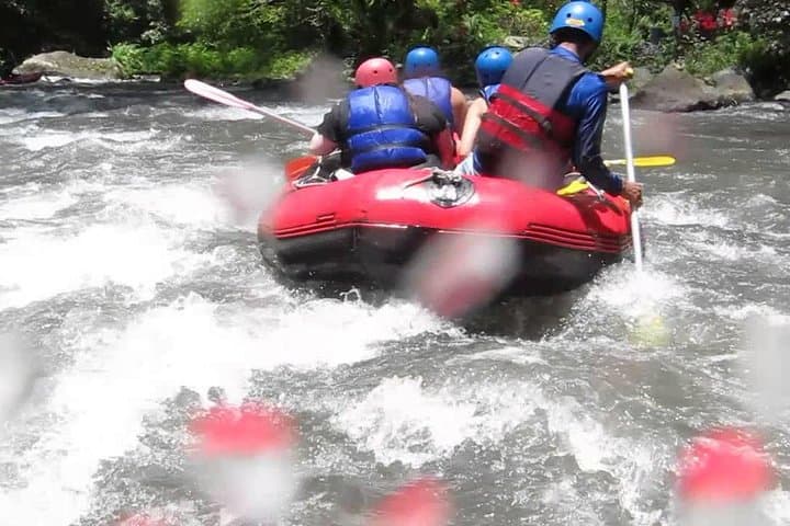 Telaga Waja White River Rafting Adventure — photo 1 of 9