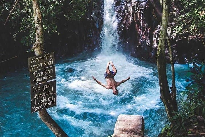 Bali Sambangan Aling Aling Waterfall Tour — photo 1 of 8