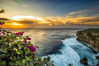 Bali Half Day Tour - Uluwatu Temple Sunset, Kecak Fire Dance, Jimbaran Dinner