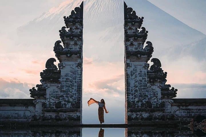 Best of East Bali Gate of Heaven Lempuyang Temple, Tirta Gangga and Taman Ujung — photo 1 of 5