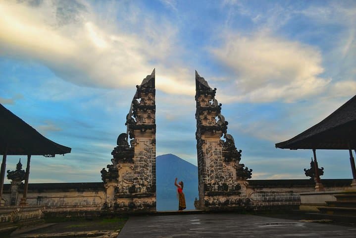 Bali Gates of Heaven Tour – Lempuyang Temple — photo 1 of 10