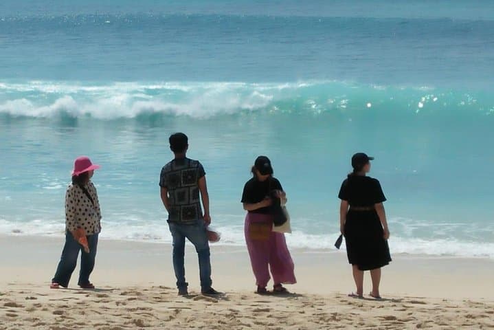 Fullday Nusa Dua -Uluwatu Tour — photo 1 of 4