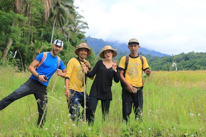 Authentic hike in the forest with lunch at the inhabitant — photo 1 of 22