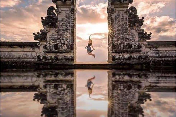 Bali Gate of Heaven and Hidden Waterfall privatel Tour — photo 1 of 9