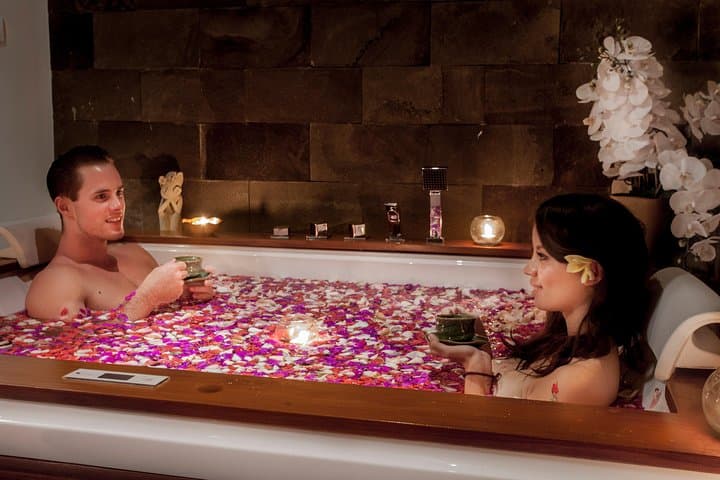 Honeymoon Couple Treatment at ANJALI SPA — photo 1 of 7