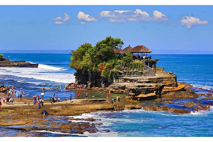 Full day Ubud and Tanah Lot tour — photo 1 of 11