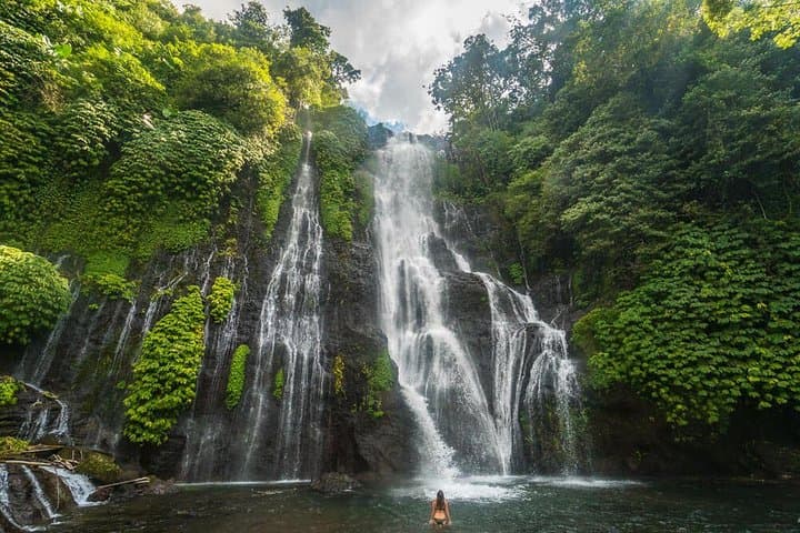 Bedugul, Waterfall, Tanah Lot sunset tour — photo 1 of 8