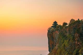 Half Day Uluwatu Temple Sunset, Kecak Dance and Seafood Dinner
