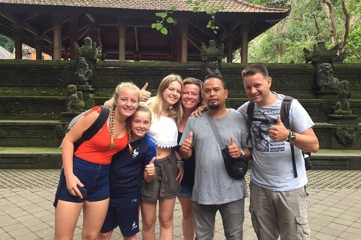 Exclusive Bali Driver Experience — photo 1 of 8