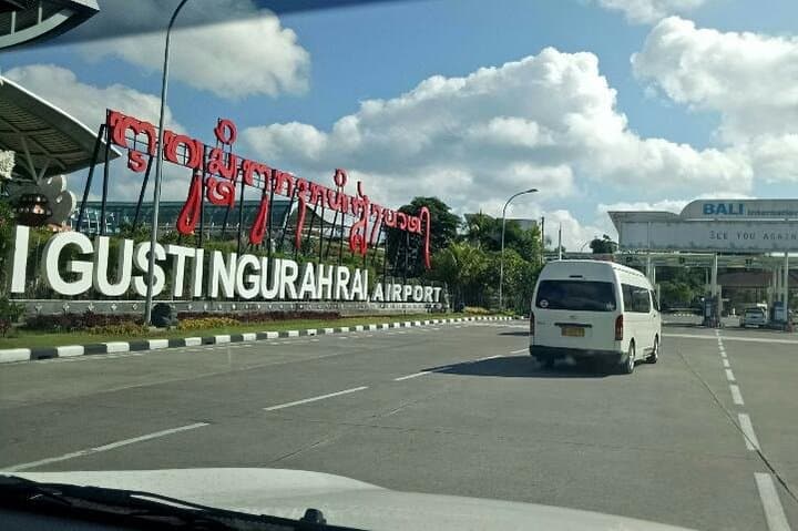 Exclusive Bali Airport Arrival to Hotel Transfer — photo 1 of 7