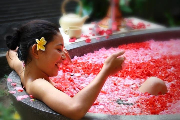 Kuta: Best Lulur Massage 2 Hours Treatment Including Pick up — photo 1 of 6