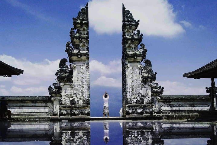 Heaven Gate Lempuyang Temple — photo 1 of 7