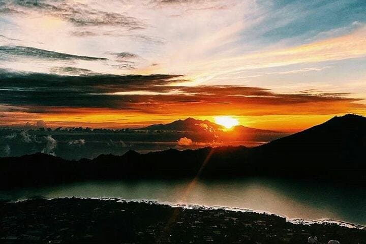 Sunrise mount batur trecking all inclusive — photo 1 of 21