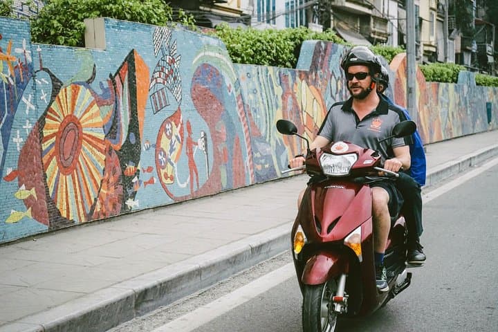 The Wonders of Bali by Motorbike Private Tour with a Local — photo 1 of 10