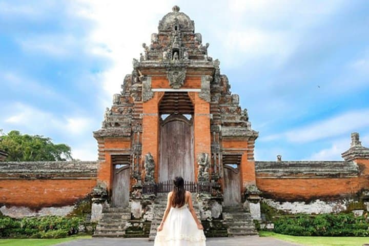 Bali 5 Days 4 nights Honeymoon Tour Package with Sunest Dinner Cruise — photo 1 of 12