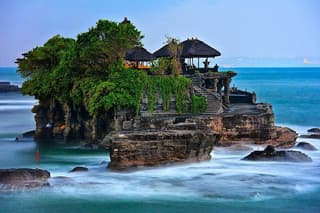 Bali swing, Waterfall, Tanah lot Tour