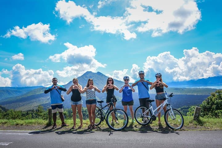 Bali Countryside Cycling Tours — photo 1 of 15