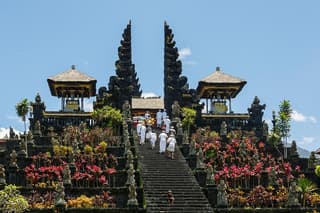 Bali Full Day: KINTAMANI VOLCANO - UBUD - BESAKIH 'Bali Mother Temple'