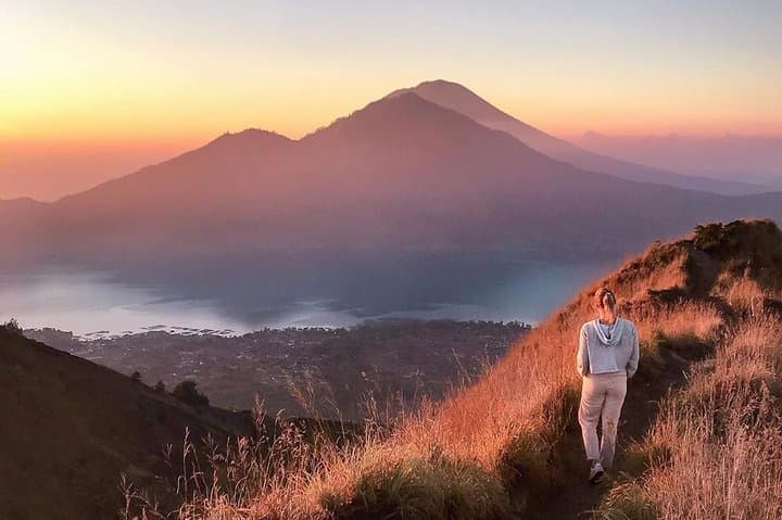 Mount Batur Trekking & Hot Spring - All Inclusive — photo 1 of 10