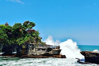 South Bali Uluwatu and Tanah Lot Temple Tour
