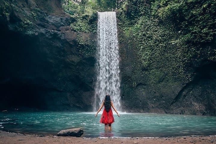 Bali: Tibumana Waterfall, Rice Terrace, Temple and Jungle Swing — photo 1 of 11