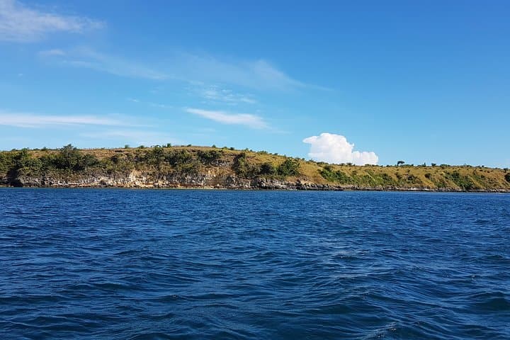 One Day Tour Pink Beach East Lombok Excursion — photo 1 of 4