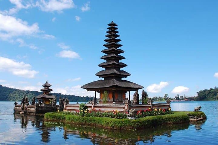 Bedugul Tour — photo 1 of 3
