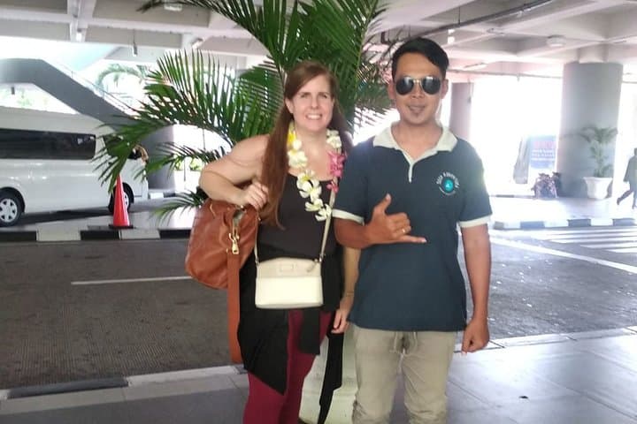 Bali Airport from or to Seminyak/Canggu/Sanur/NusaDua/Uluwatu — photo 1 of 4