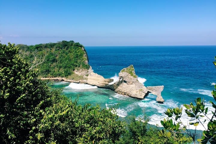 All Inclusive : East and West Parts of Nusa Penida Island — photo 1 of 7