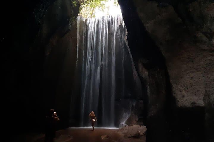 Banyumala Instagram Waterfall Private Tour — photo 1 of 7