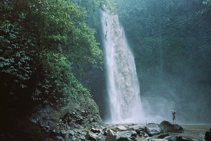 Private Tours Nungnung waterfall And Beratan Temple — photo 1 of 4
