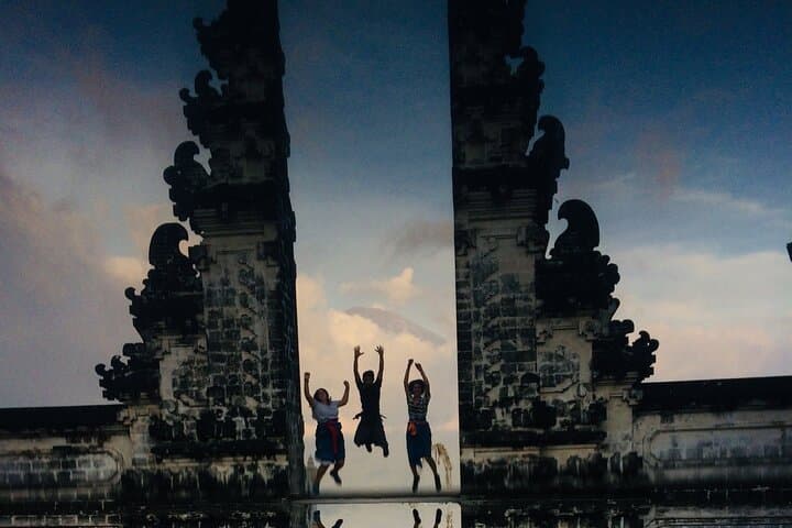 Heaven Gate Lempuyang and Tirta Gangga — photo 1 of 12