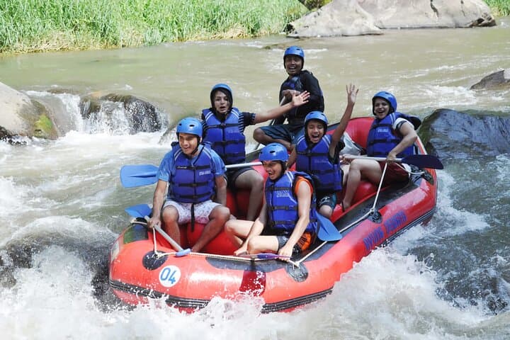 Bali Swing and Ayung River Rafting, Ubud — photo 1 of 8