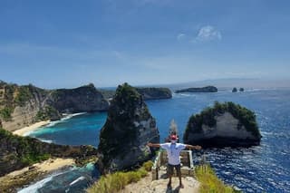 Private Full-Day Eastern Beach Nusa Penida Island Tour with pickup from Bali
