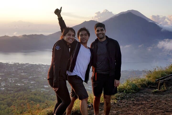 Batur Volcano Trekking with Hot-spring, Breakfast and Hotel Transfer — photo 1 of 9