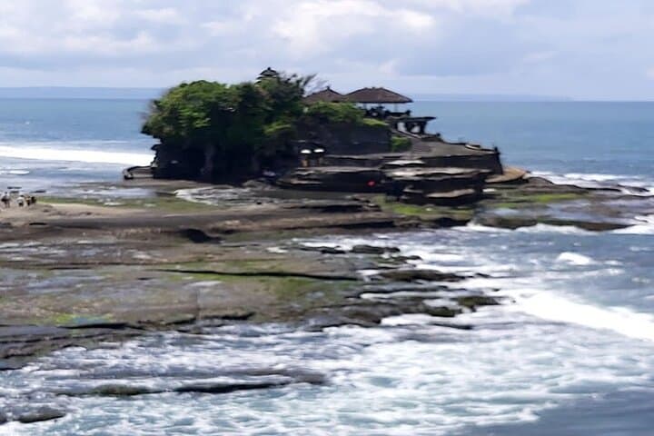 Private Tour Bedugul and Tanah Lot Temple — photo 1 of 14