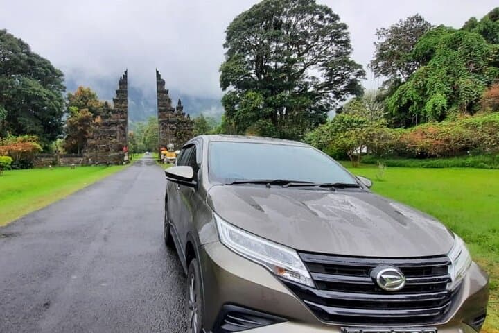Arrival International Airport Bali (DPS)Transfer to Central Kuta and Legian Area — photo 1 of 7