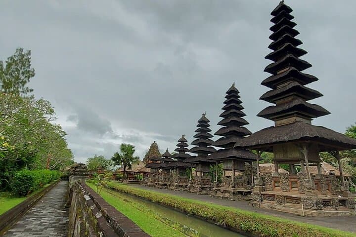 Bali Royal and Water Temple Tour — photo 1 of 8